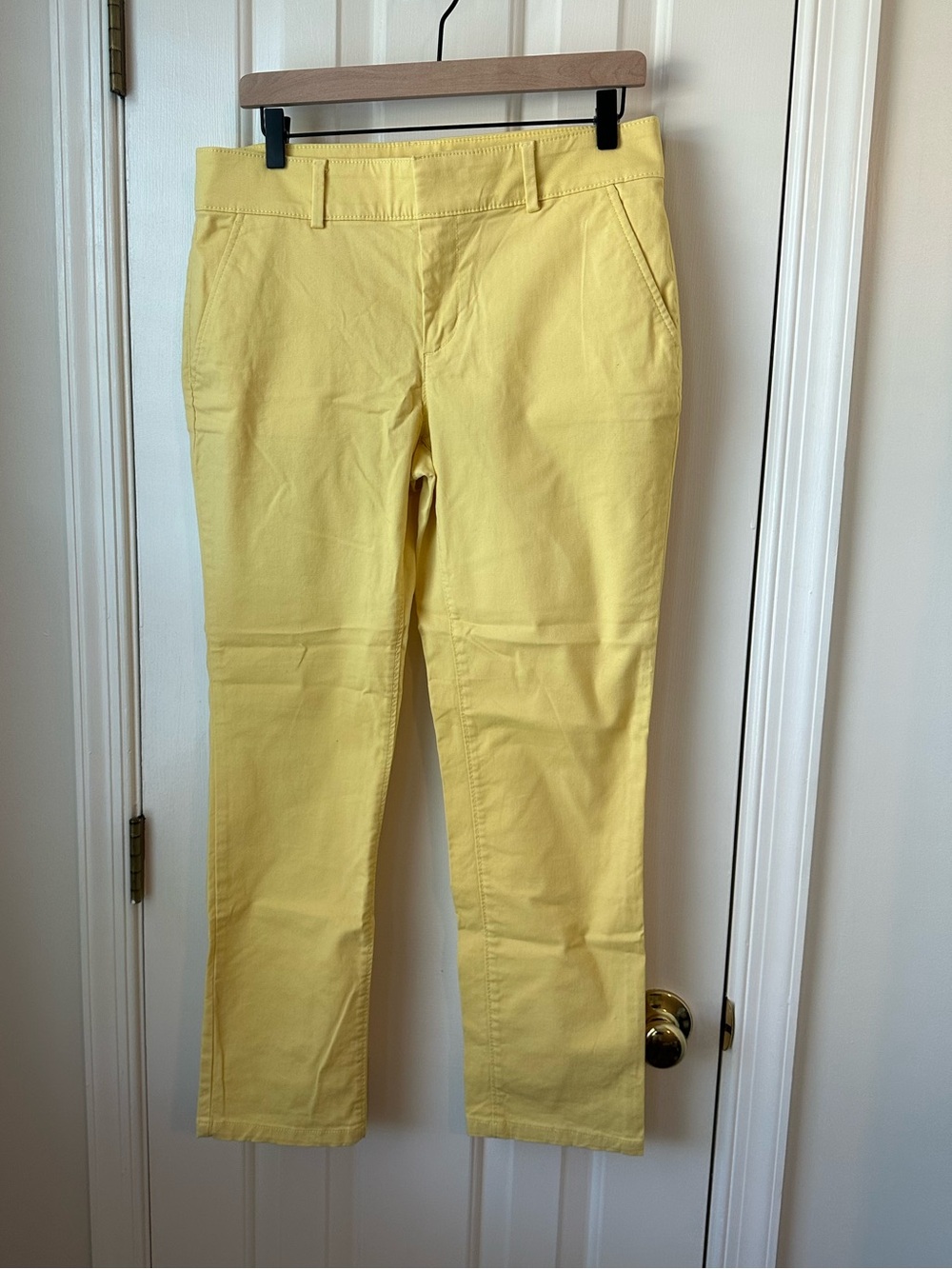 LOFT Yellow Cotton Pants. Size 8